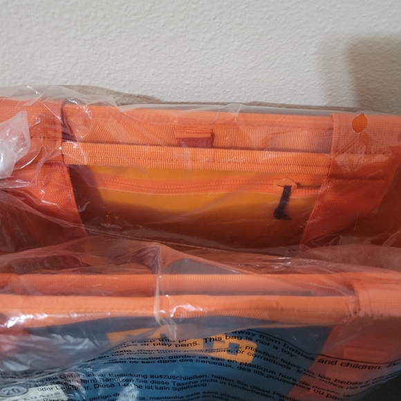 NWT RARE Yeti Camino 20 Carryall Tote Bag Limited Edition Horizon Teal & Orange - Picture 12 of 14